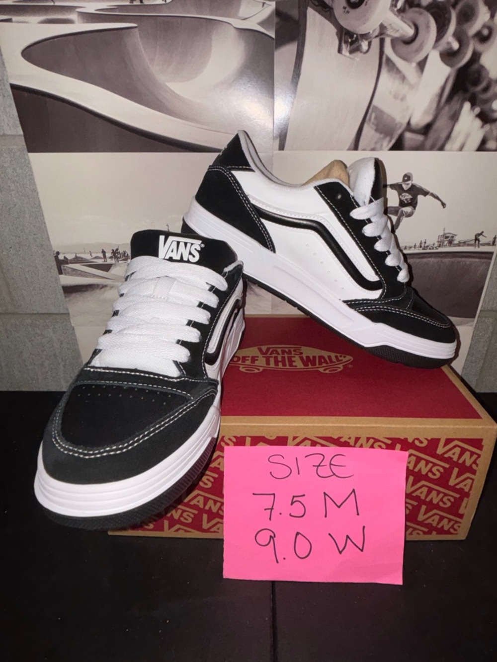 Vans Hylane sz 7.5 Men’s 9.0 Woman